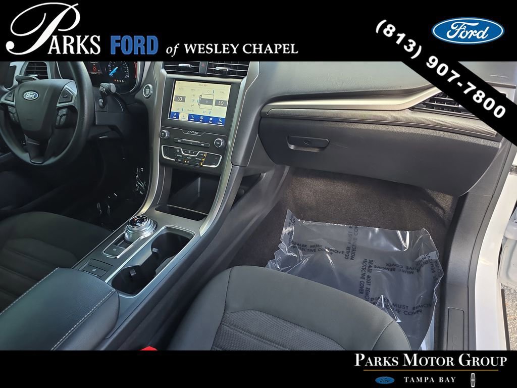 Certified 2020 Ford Fusion SE image 9
