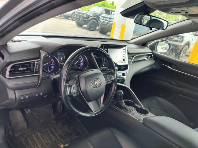 Used 2022 Toyota Camry SE FWD image 16