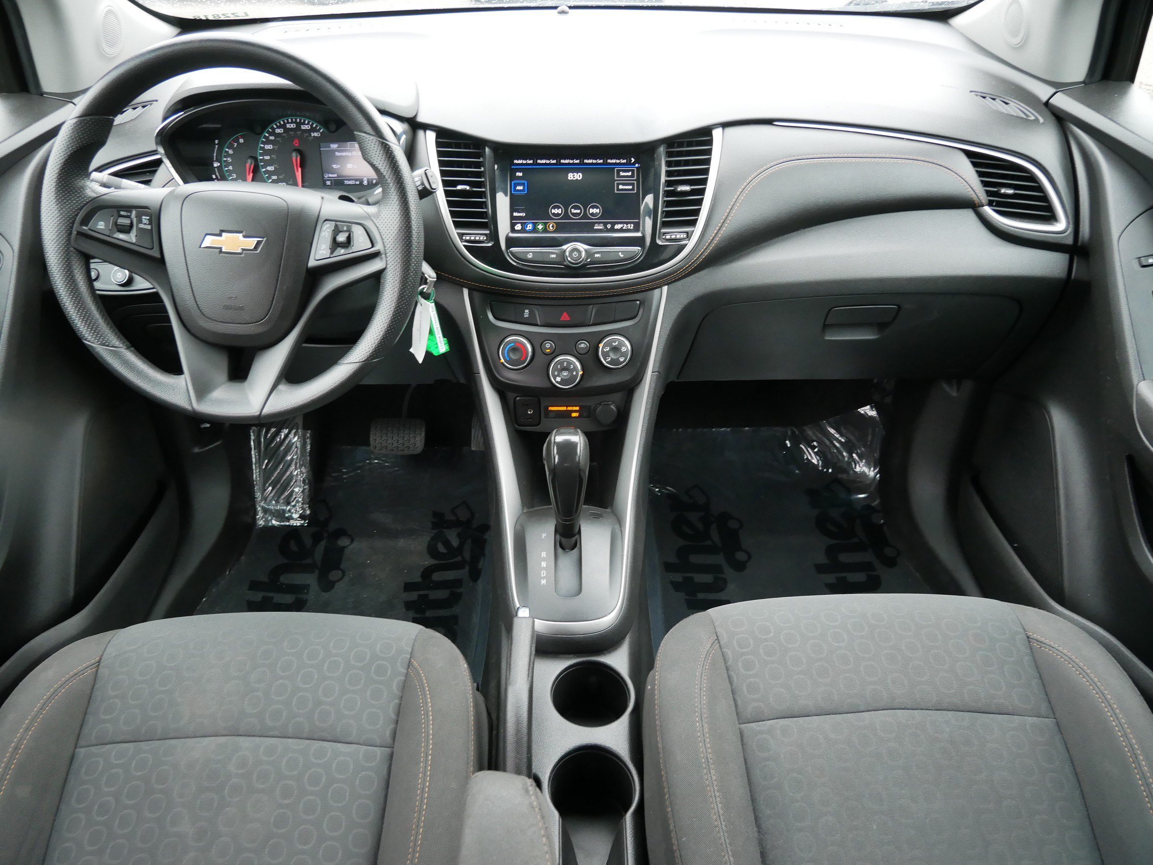 Used 2020 Chevrolet Trax LS w/ Tint and Cruise Package FWD image 10
