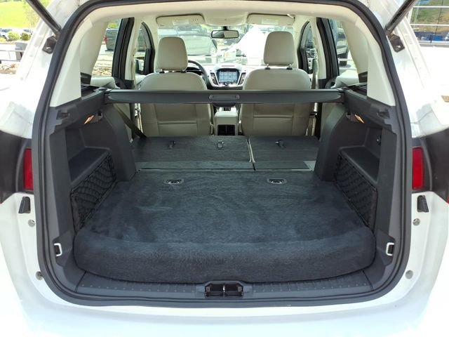 Certified 2018 Ford C-MAX Titanium w/ Equipment Group 301A FWD image 8