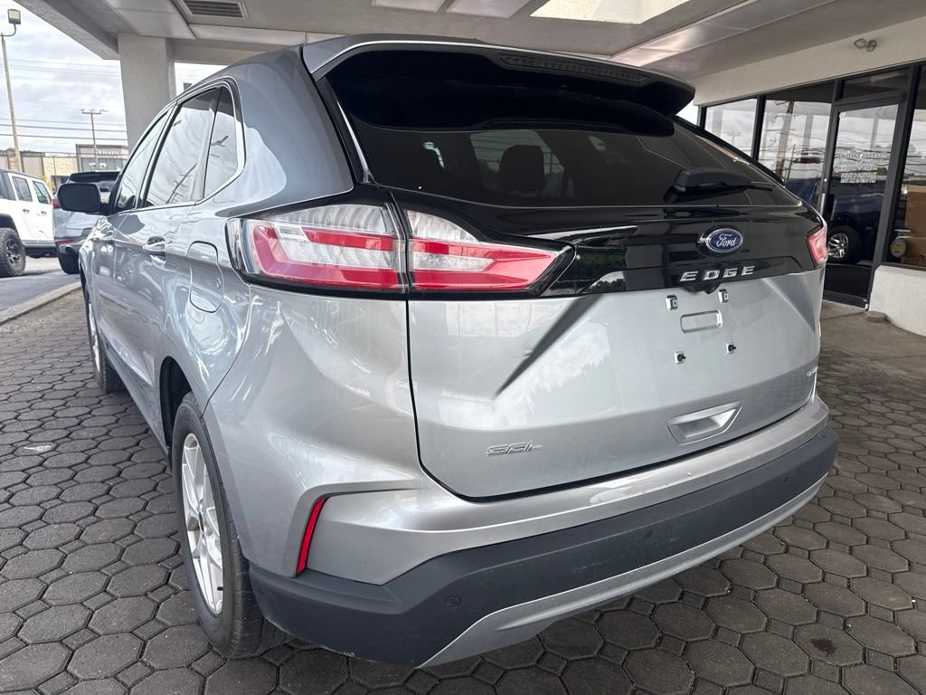 Certified 2024 Ford Edge SEL w/ Convenience Package AWD/4WD image 8