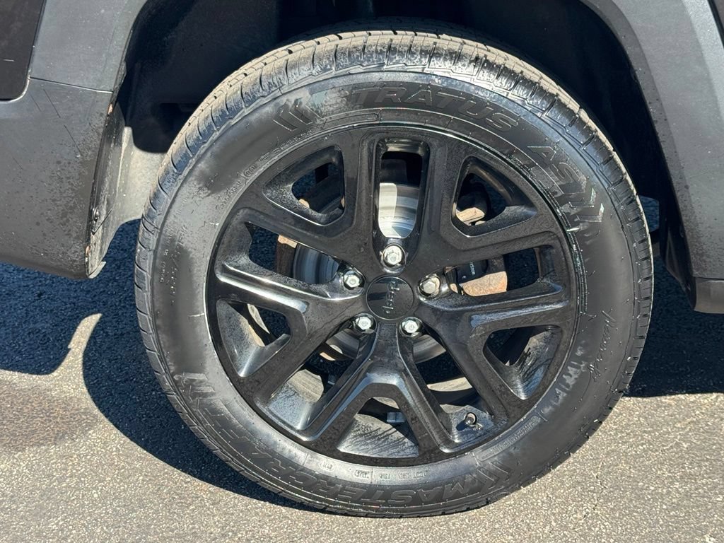 Used 2018 Jeep Renegade Altitude AWD/4WD image 36