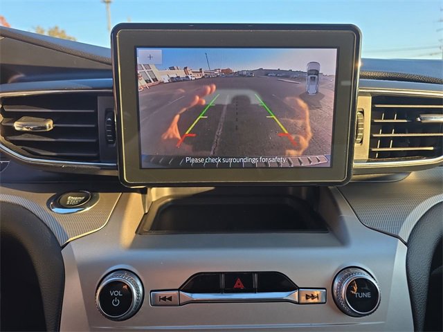 Certified 2022 Ford Explorer XLT w/ Equipment Group 202A image 17