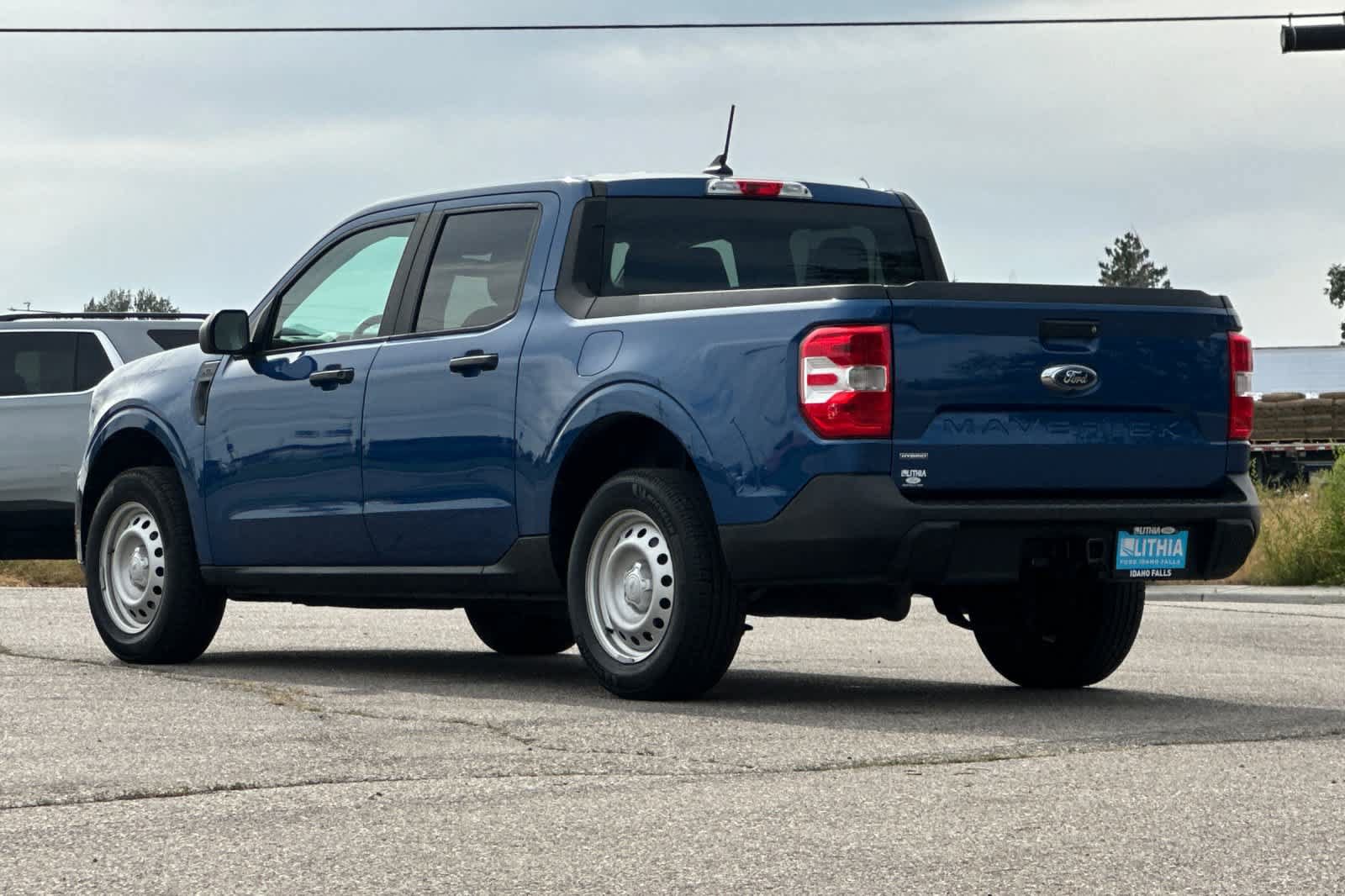 Certified 2023 Ford Maverick XL FWD image 6