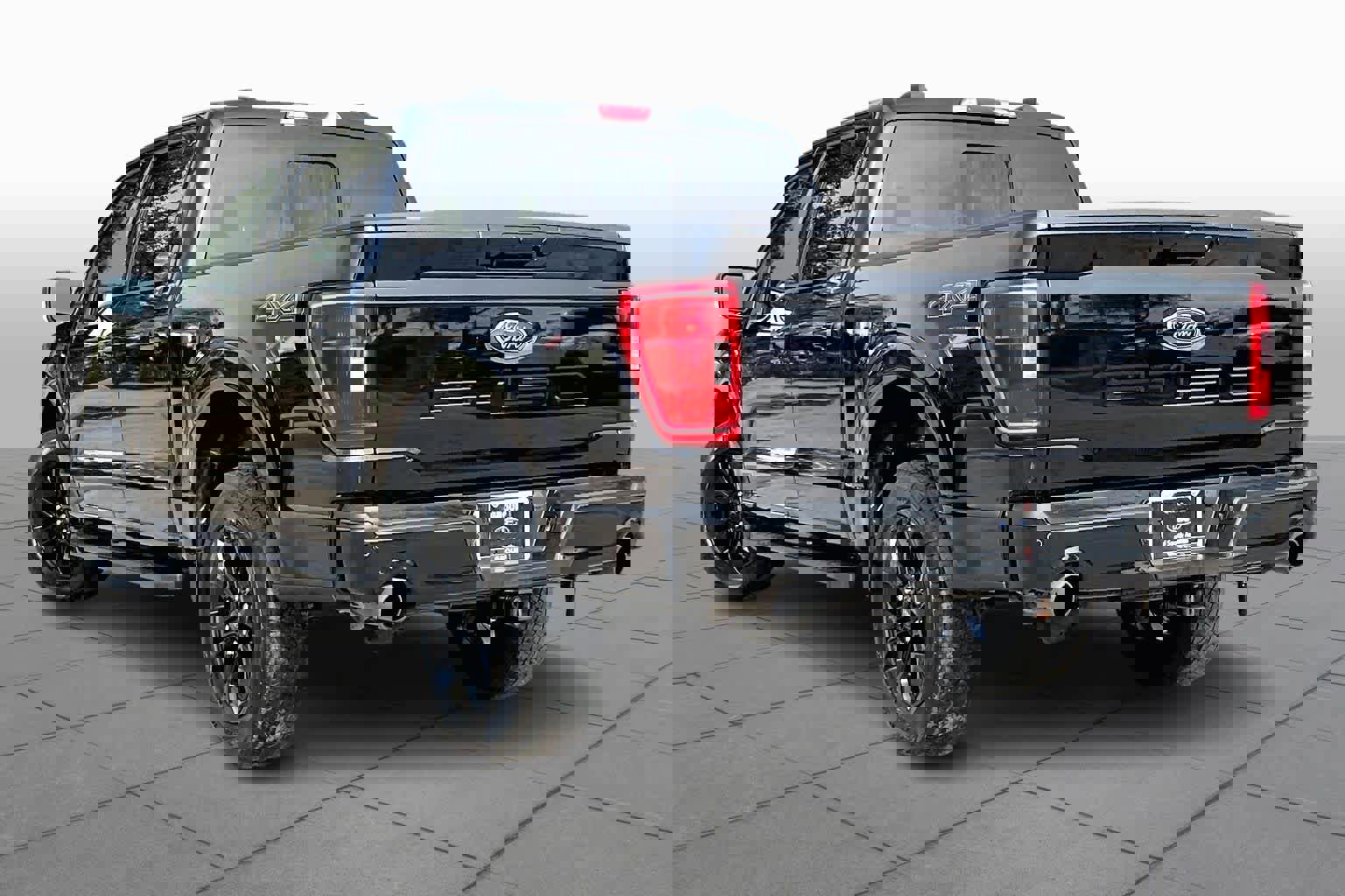 Certified 2023 Ford F150 XLT w/ Equipment Group 302A High image 12