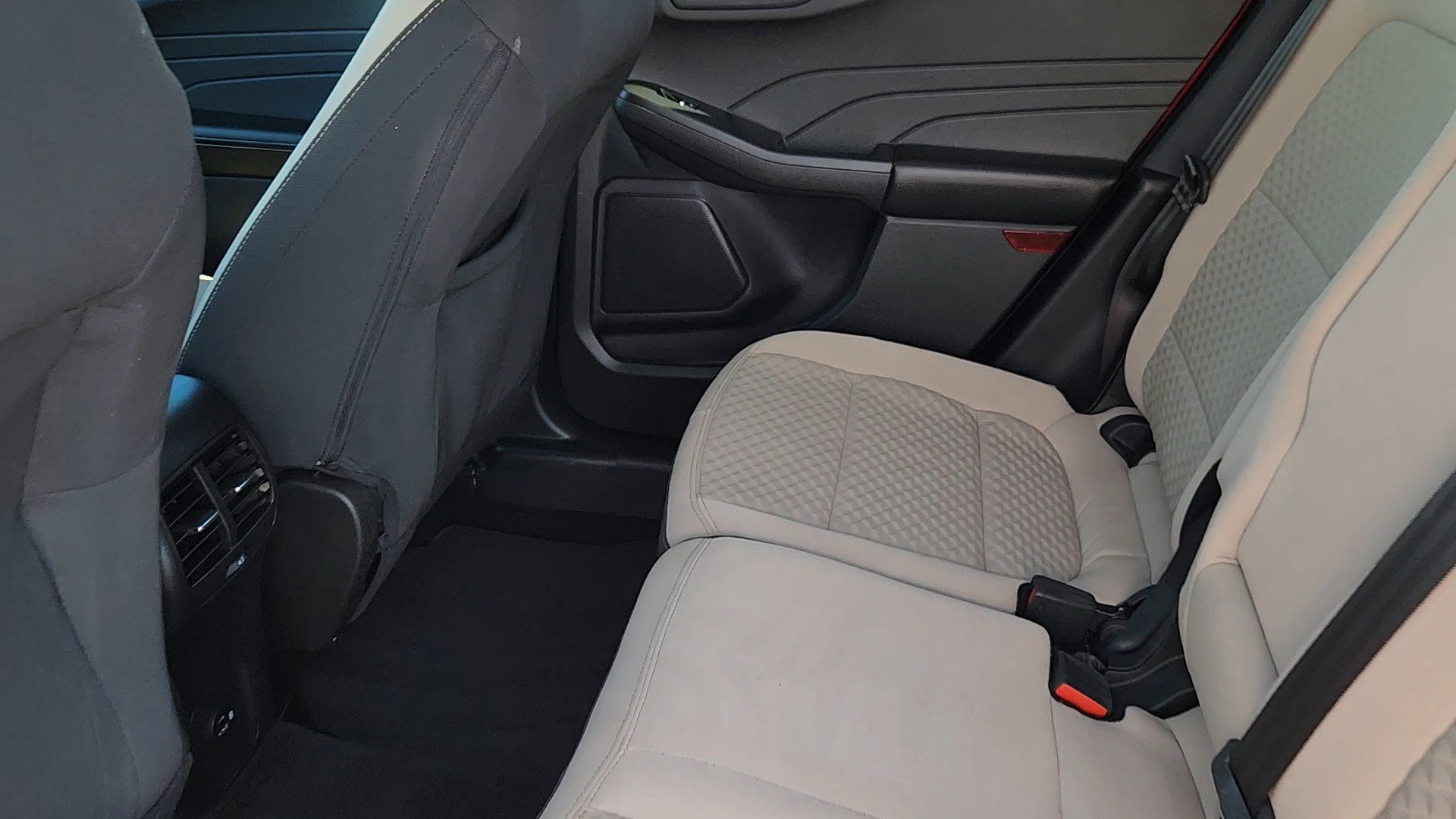 Certified 2022 Ford Escape SE w/ Convenience Package image 25