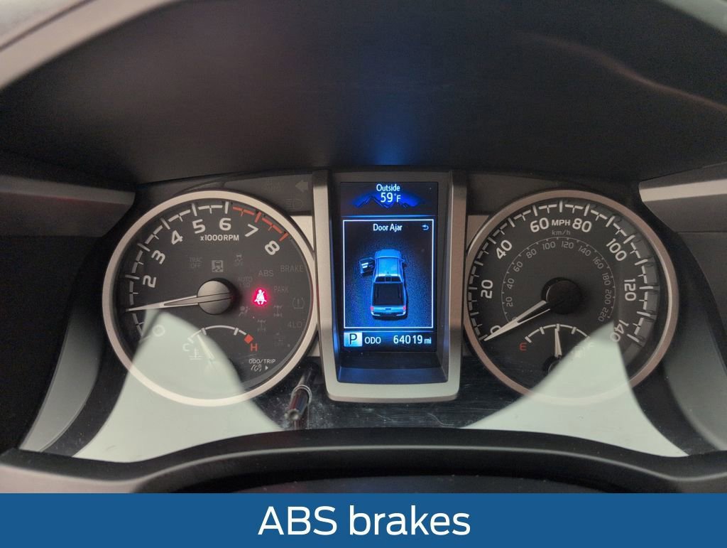 Used 2020 Toyota Tacoma SR5 image 25