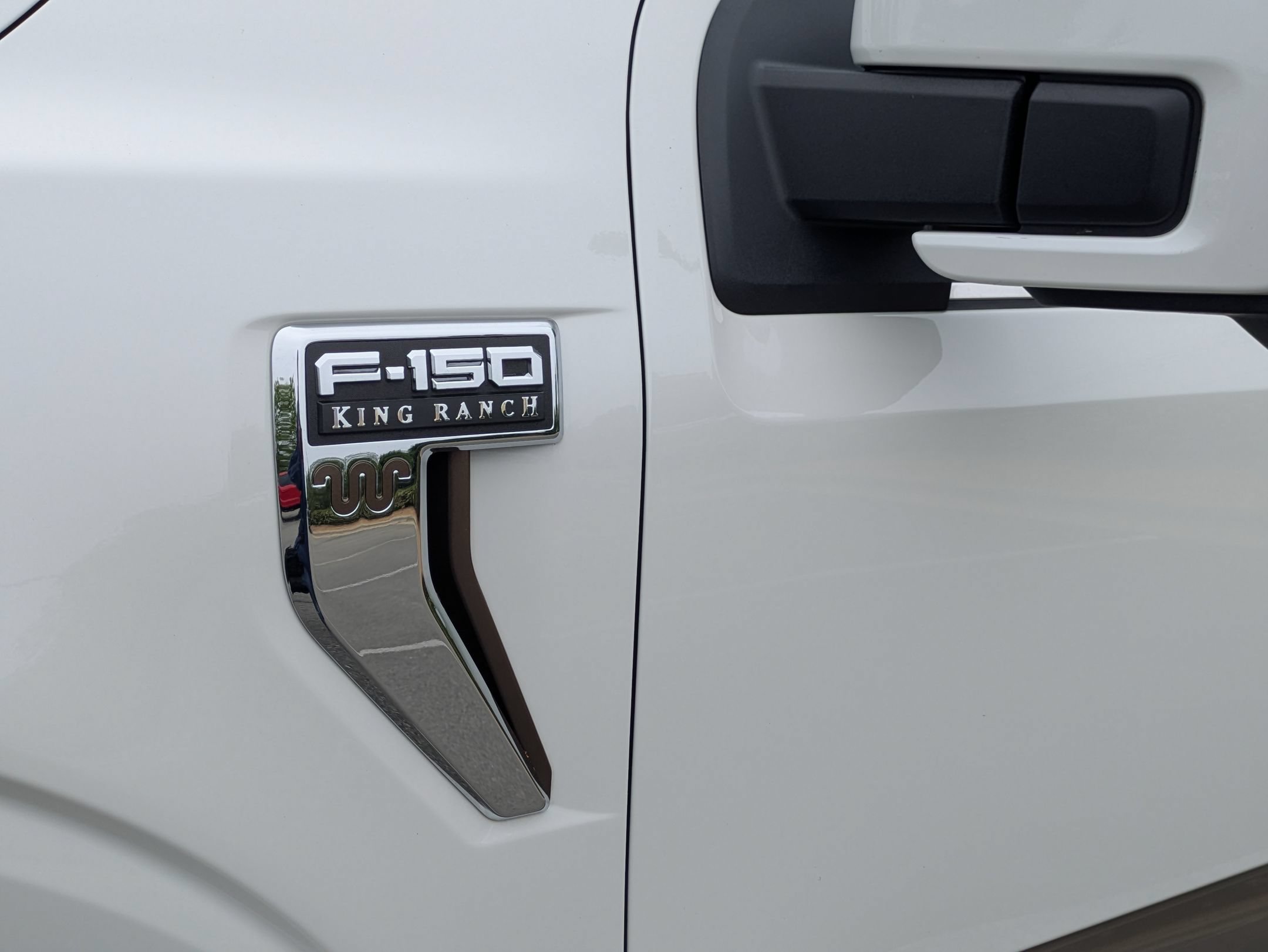 Certified 2025 Ford F150 King Ranch w/ FX4 Off-Road Package AWD/4WD image 12