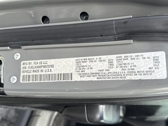 Used 2023 Jeep Wrangler Sport AWD/4WD image 40