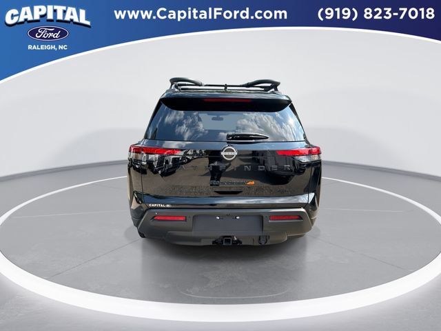 Used 2023 Nissan Pathfinder Rock Creek AWD/4WD image 7