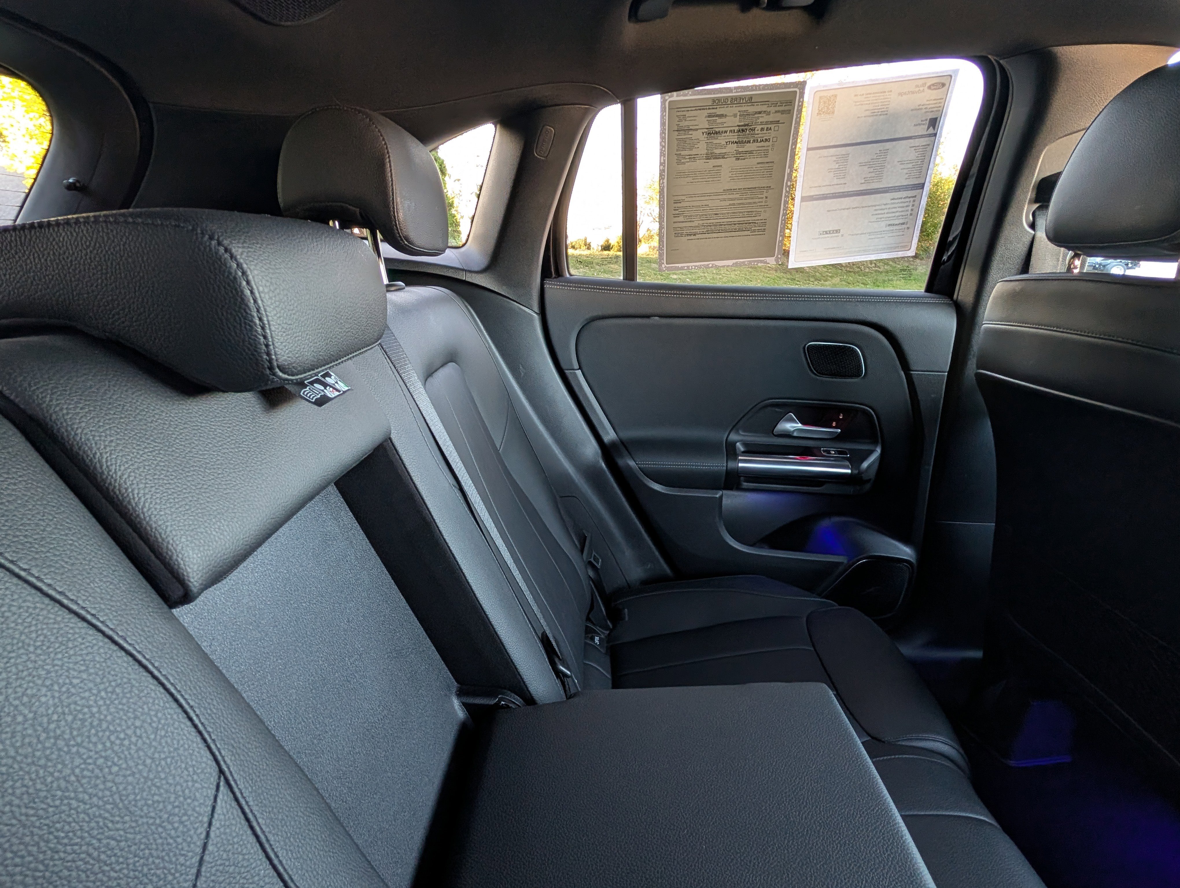 Used 2021 Mercedes-Benz GLA 250 4MATIC image 28