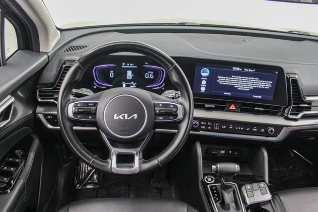 Used 2025 Kia Sportage EX FWD image 26