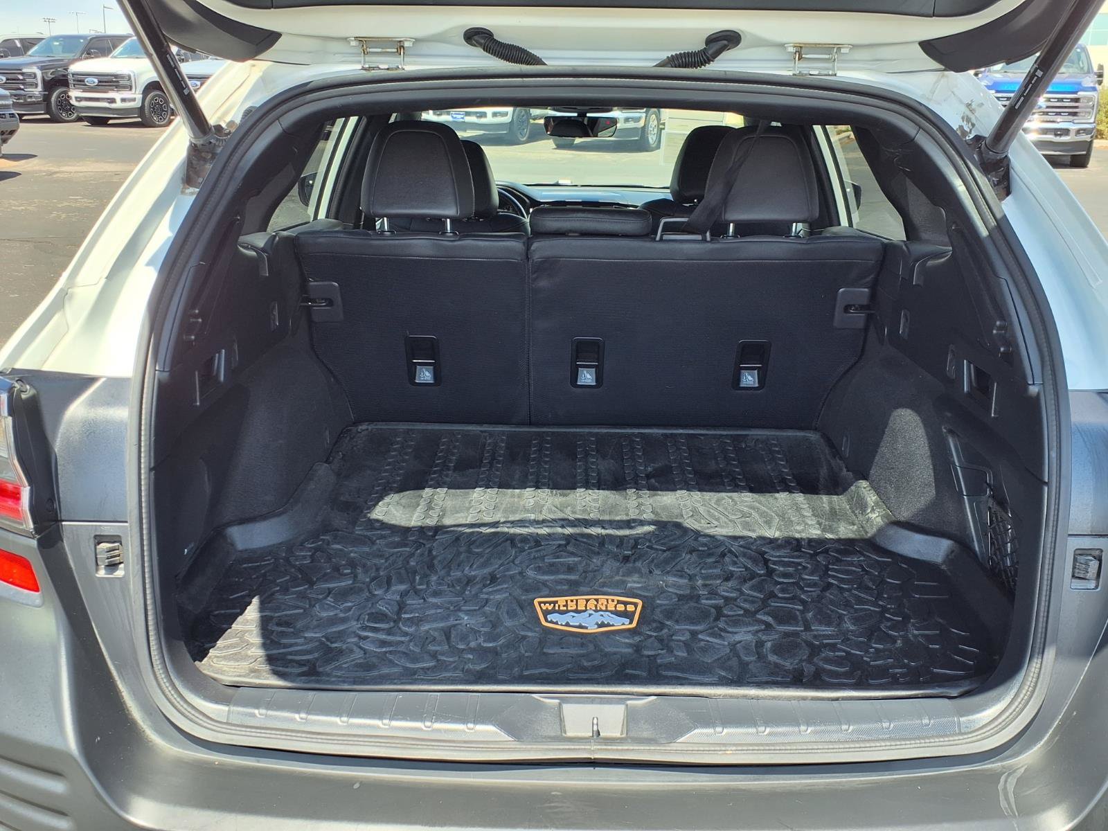 Used 2025 Subaru Outback Wilderness AWD/4WD image 16