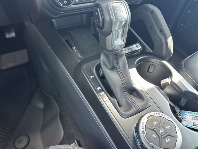 Certified 2026 Ford Bronco Outer Banks w/ Sasquatch Package AWD/4WD image 20