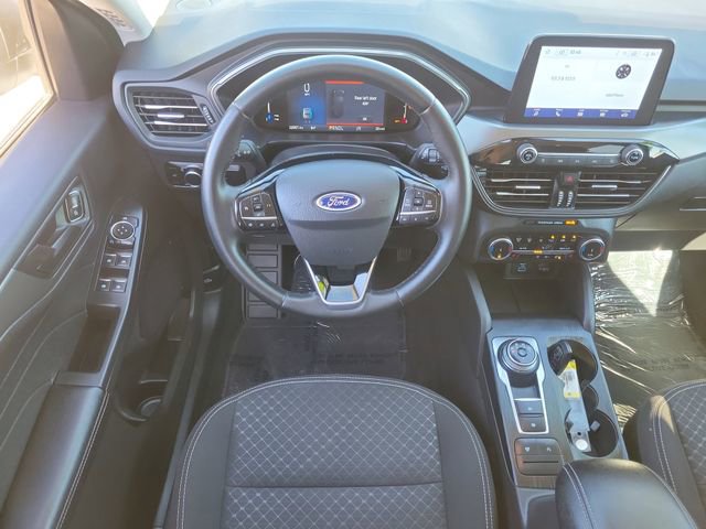 Certified 2023 Ford Escape Active AWD/4WD image 7