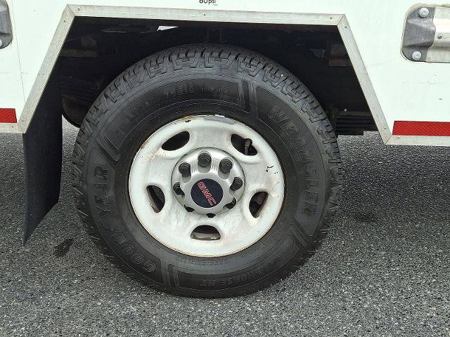 Used 2021 GMC Savana 3500 w/ Power Convenience Package RWD image 27