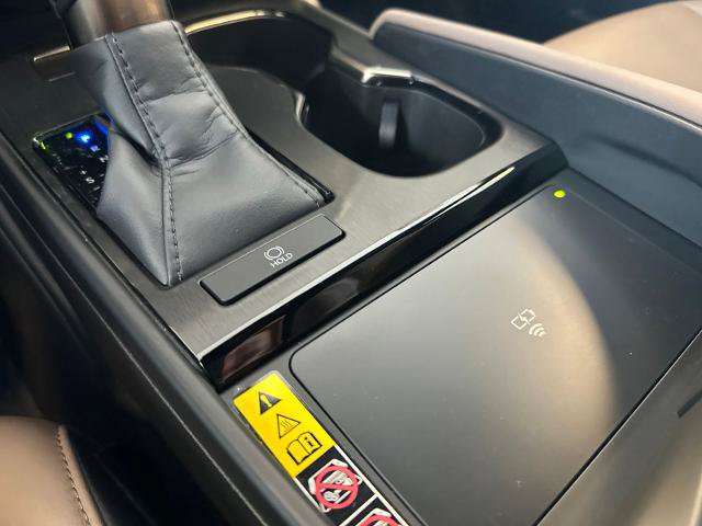 Used 2024 Lexus ES 350 w/ Premium Package FWD image 21