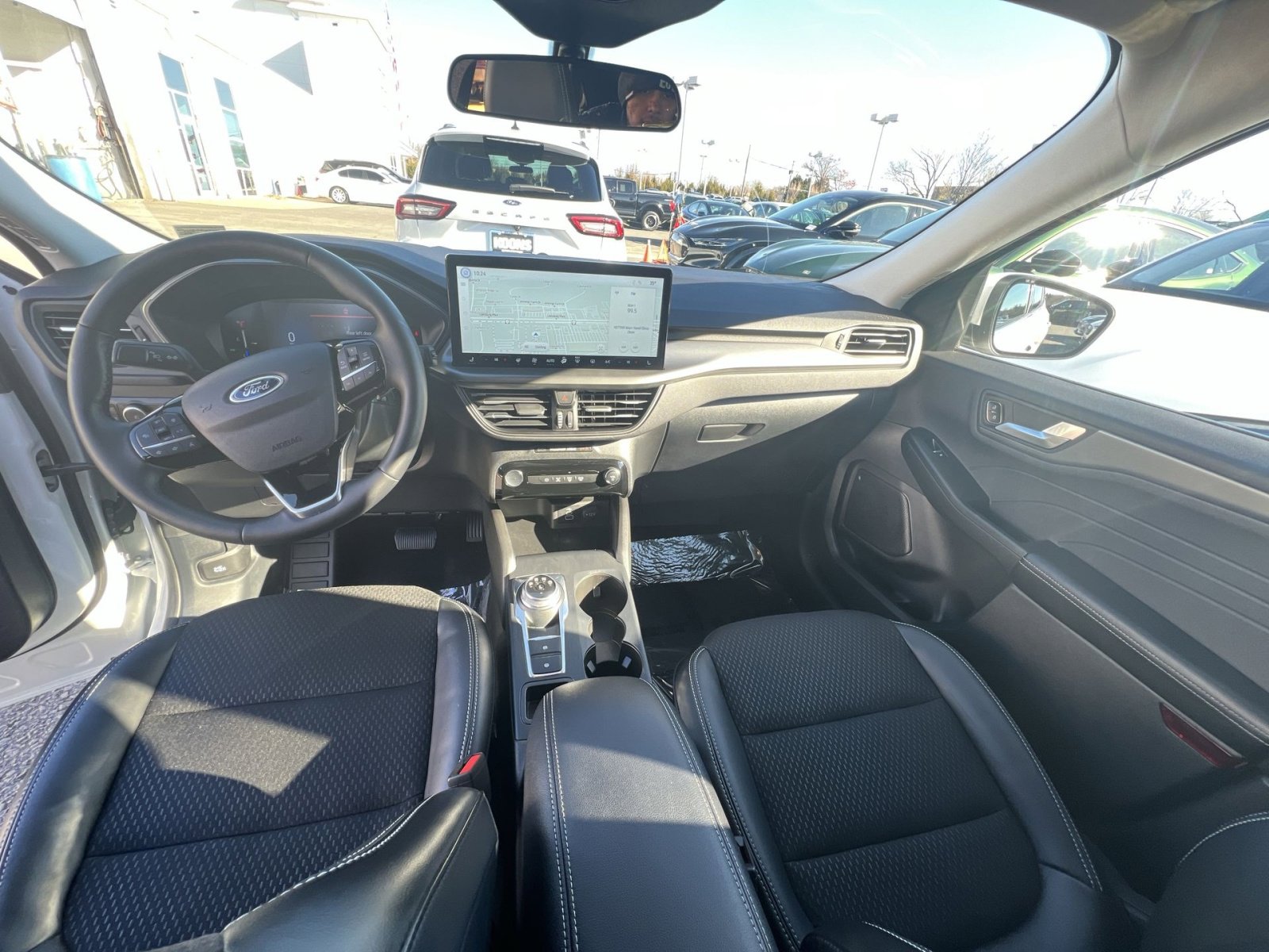 Certified 2025 Ford Escape SE image 23