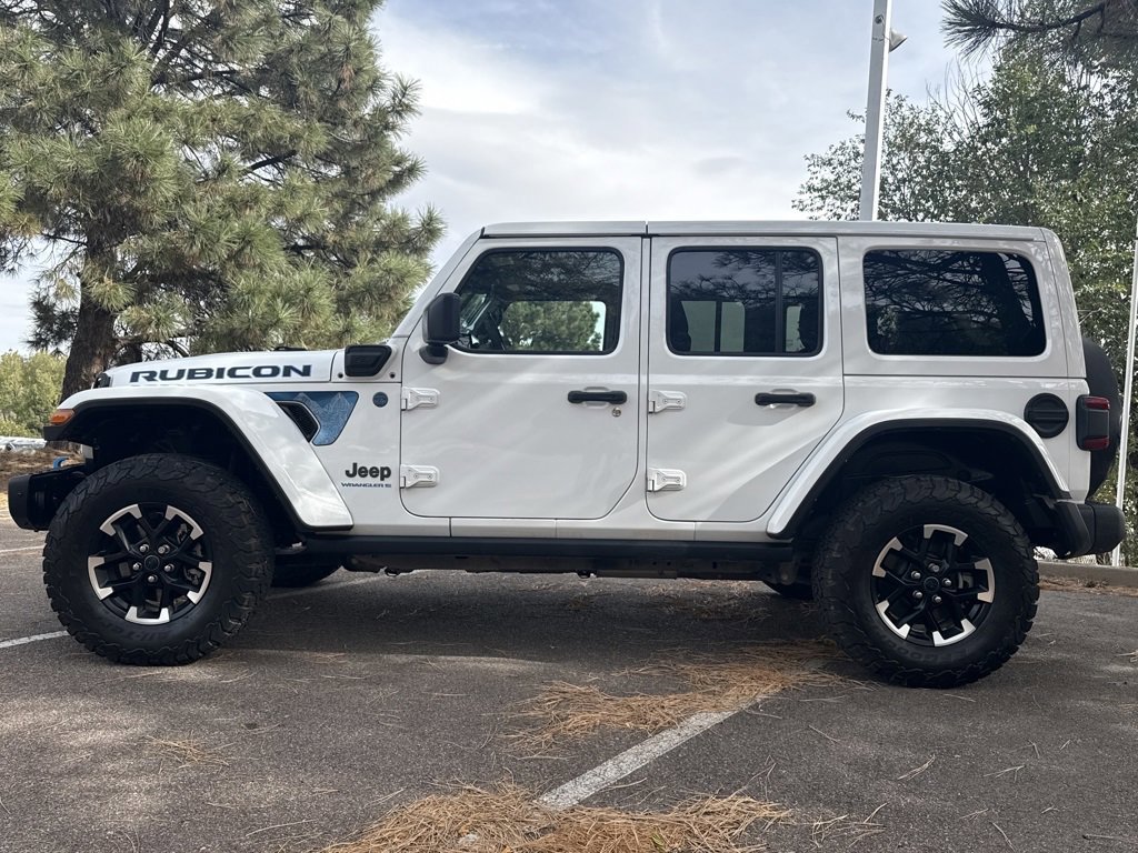 Used 2024 Jeep Wrangler Unlimited Rubicon 4xe image 2