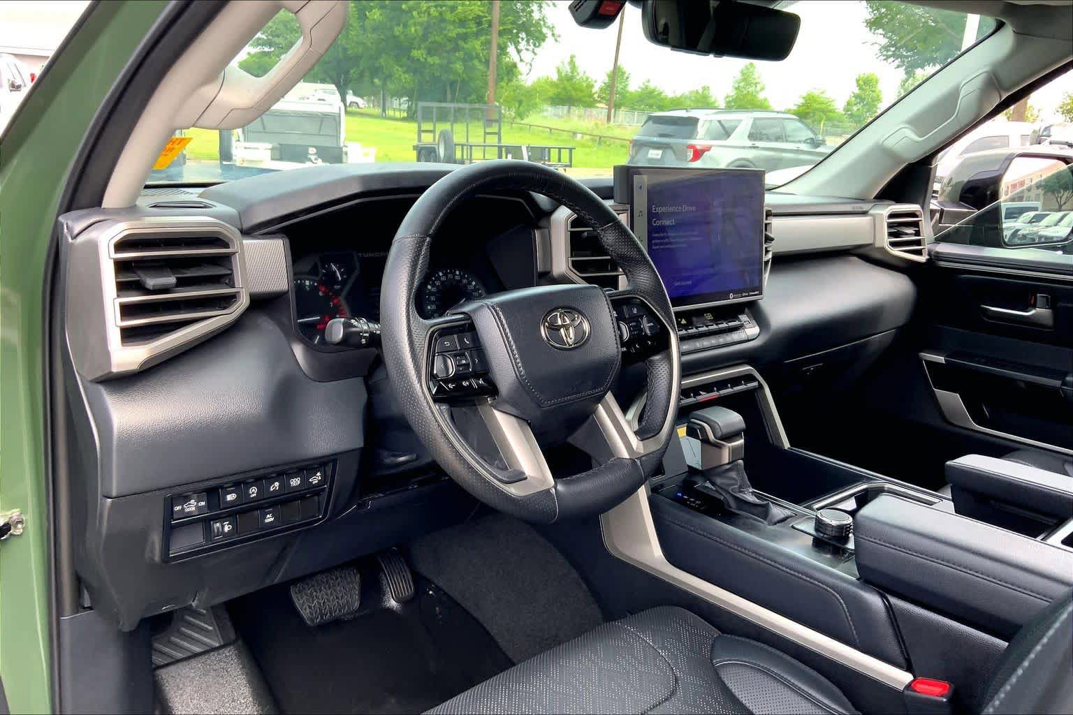Used 2023 Toyota Tundra Limited w/ Power Package RWD image 16