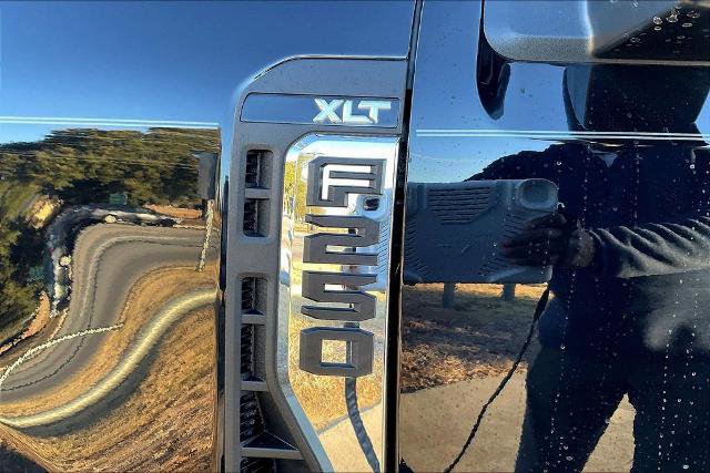 Certified 2026 Ford F250 XLT w/ FX4 Off-Road Package AWD/4WD image 7