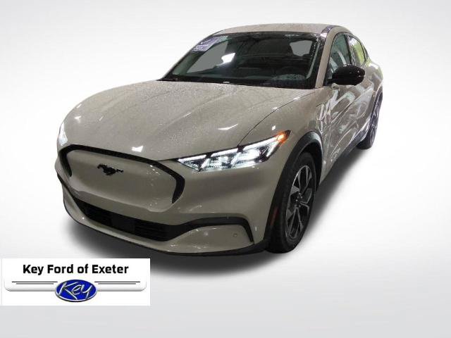 Certified 2025 Ford Mustang Mach-E Select w/ Comfort Package Lite AWD/4WD image 5