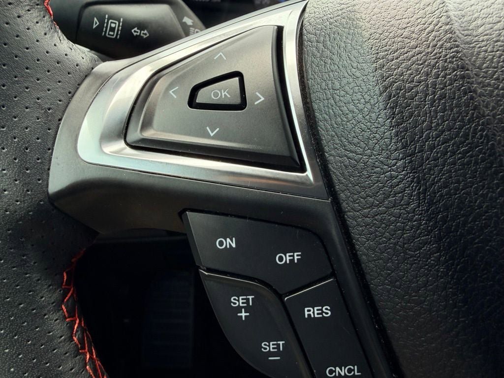 Certified 2023 Ford Edge ST-Line AWD/4WD image 26