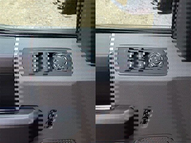 Certified 2019 Ford F150 XLT w/ Equipment Group 302A Luxury image 12