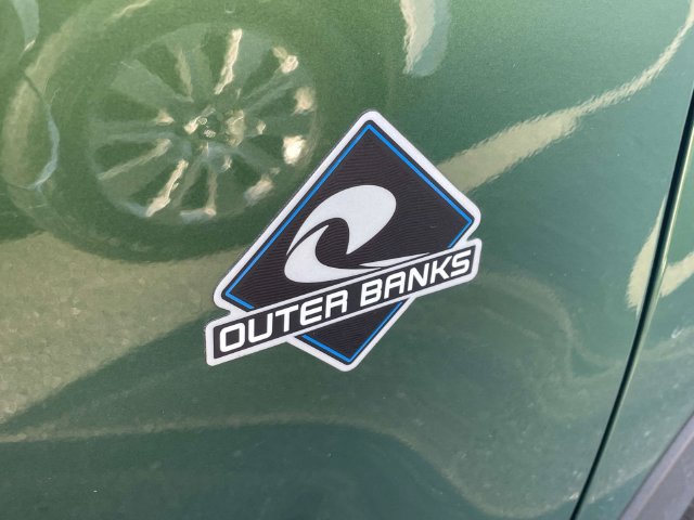 Certified 2025 Ford Bronco Sport Outer Banks w/ Outer Banks Tech Package+ AWD/4WD image 10