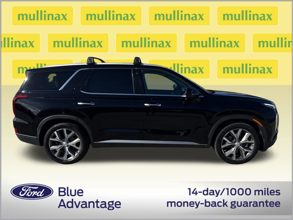 Used 2022 Hyundai Palisade SEL w/ Premium Package image 2