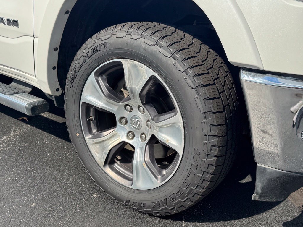 Used 2022 RAM 1500 Laramie AWD/4WD image 22
