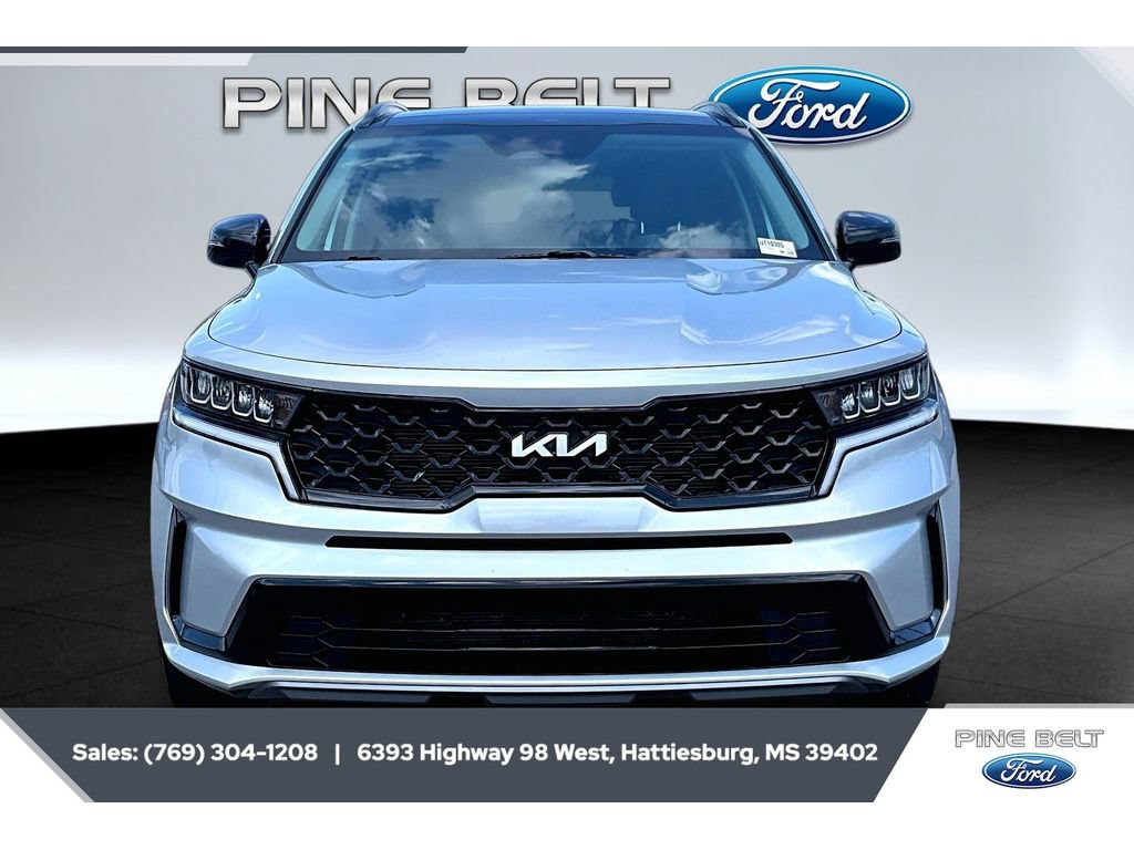 Used 2022 Kia Sorento S w/ Panoramic Sunroof Package FWD image 3