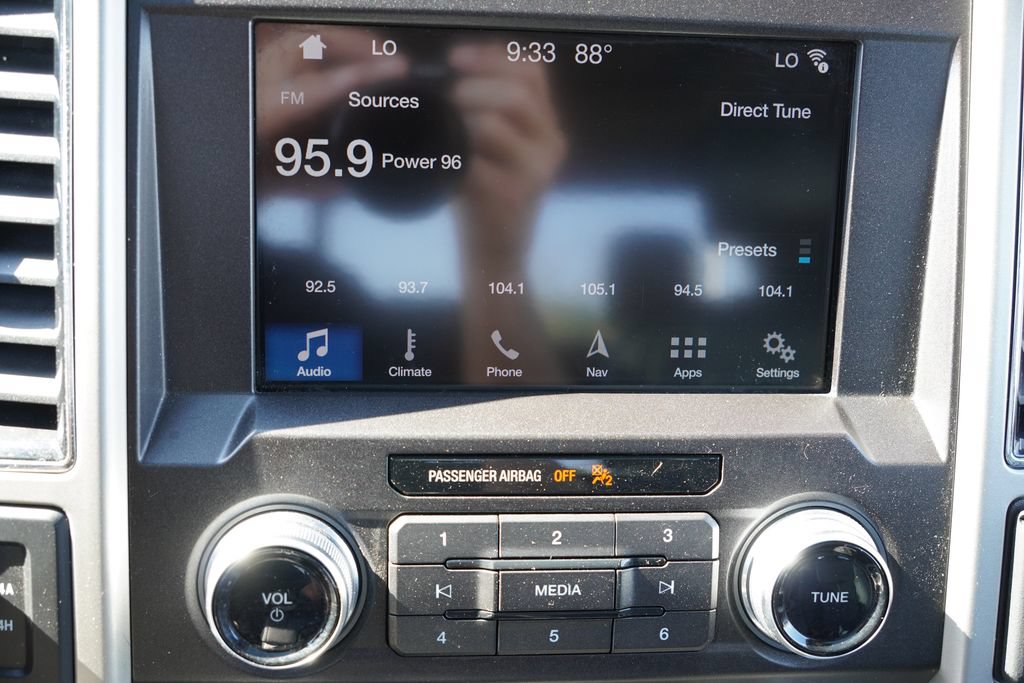 Certified 2018 Ford F150 Lariat w/ Equipment Group 502A Luxury AWD/4WD image 40