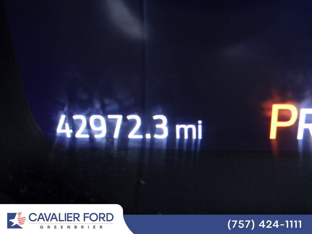 Certified 2025 Ford Explorer ST-Line AWD/4WD image 19