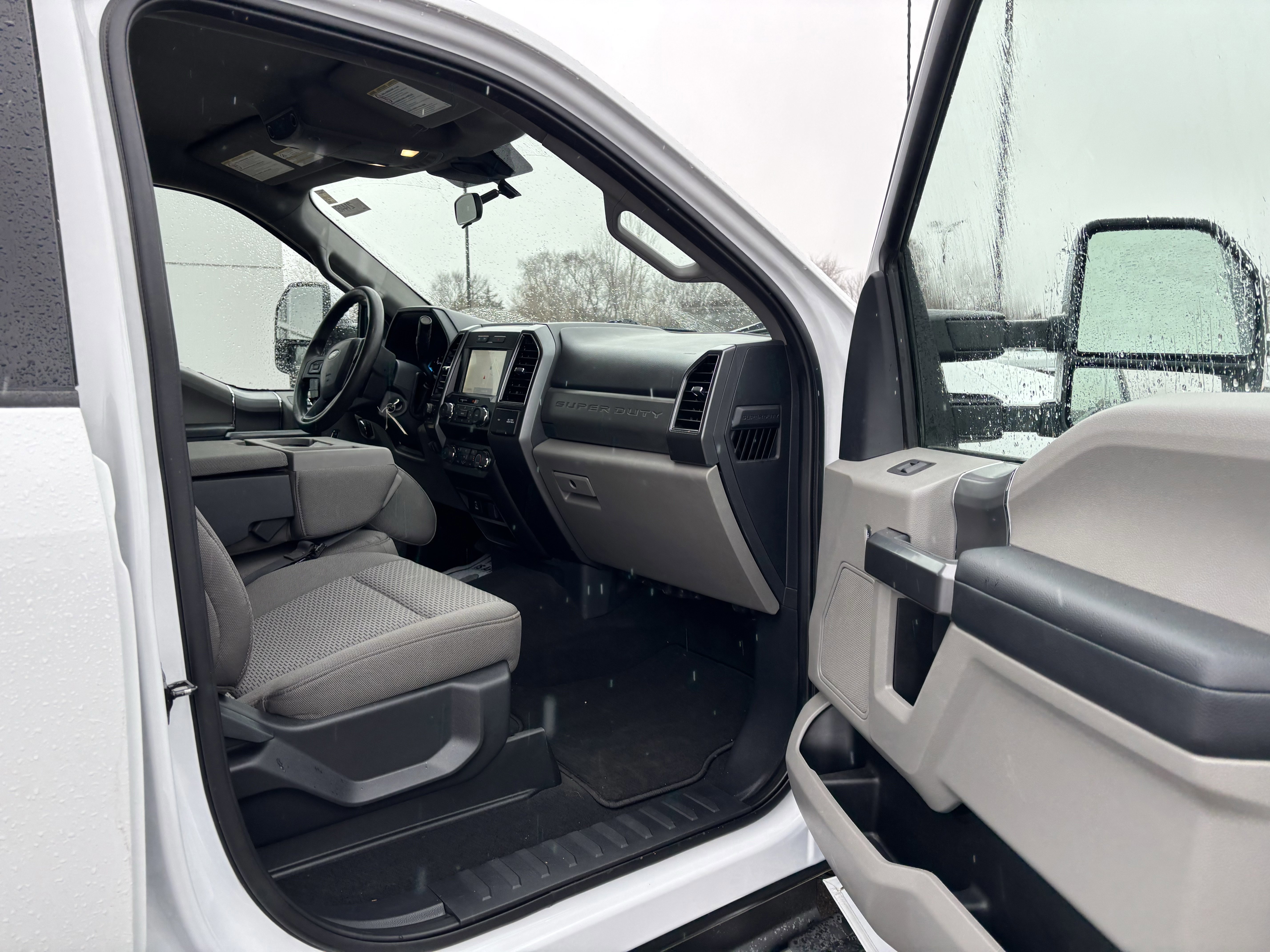 Certified 2022 Ford F350 XLT w/ XLT Premium Package image 19