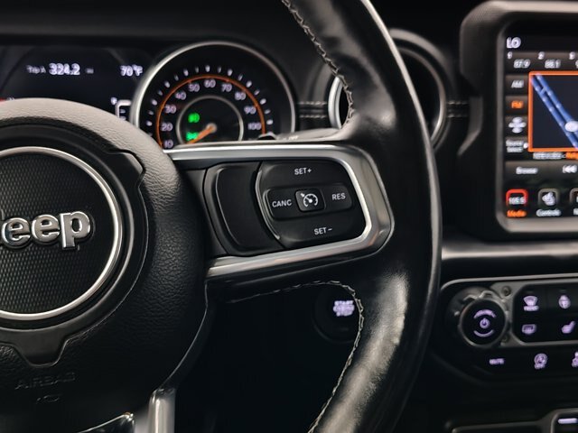 Used 2021 Jeep Wrangler Unlimited Sahara w/ Uconnect 4C Nav & Sound Group AWD/4WD image 36