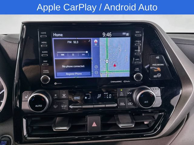 Used 2020 Toyota Highlander XLE AWD/4WD image 28