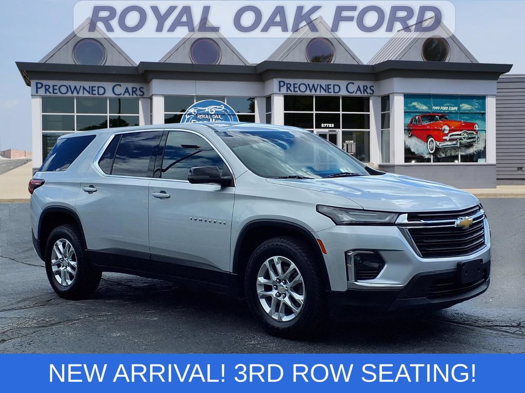 Used 2022 Chevrolet Traverse LS AWD/4WD image 1
