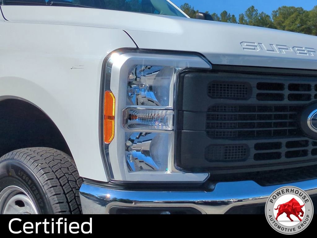 Certified 2023 Ford F250 XL w/ XL Chrome Package image 10