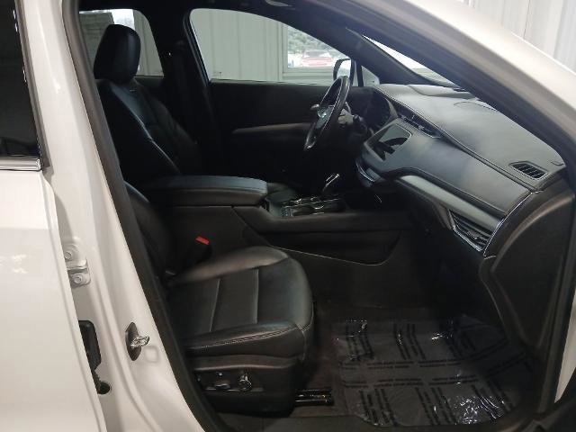 Used 2023 Cadillac XT4 Premium Luxury w/ Technology Package image 18