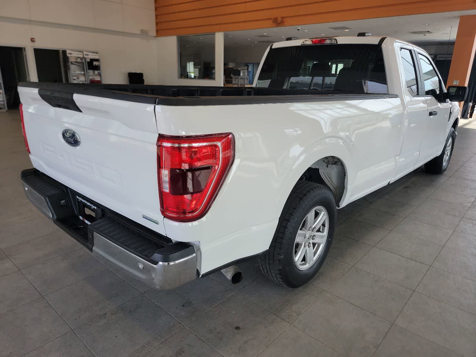 Certified 2021 Ford F150 XLT RWD image 8