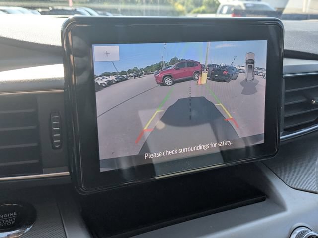Certified 2022 Ford Explorer XLT w/ Equipment Group 202A RWD image 17