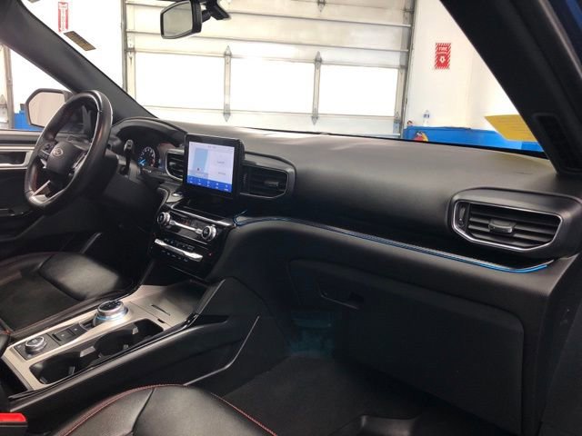 Certified 2022 Ford Explorer ST-Line w/ Class IV Trailer Tow Package image 13