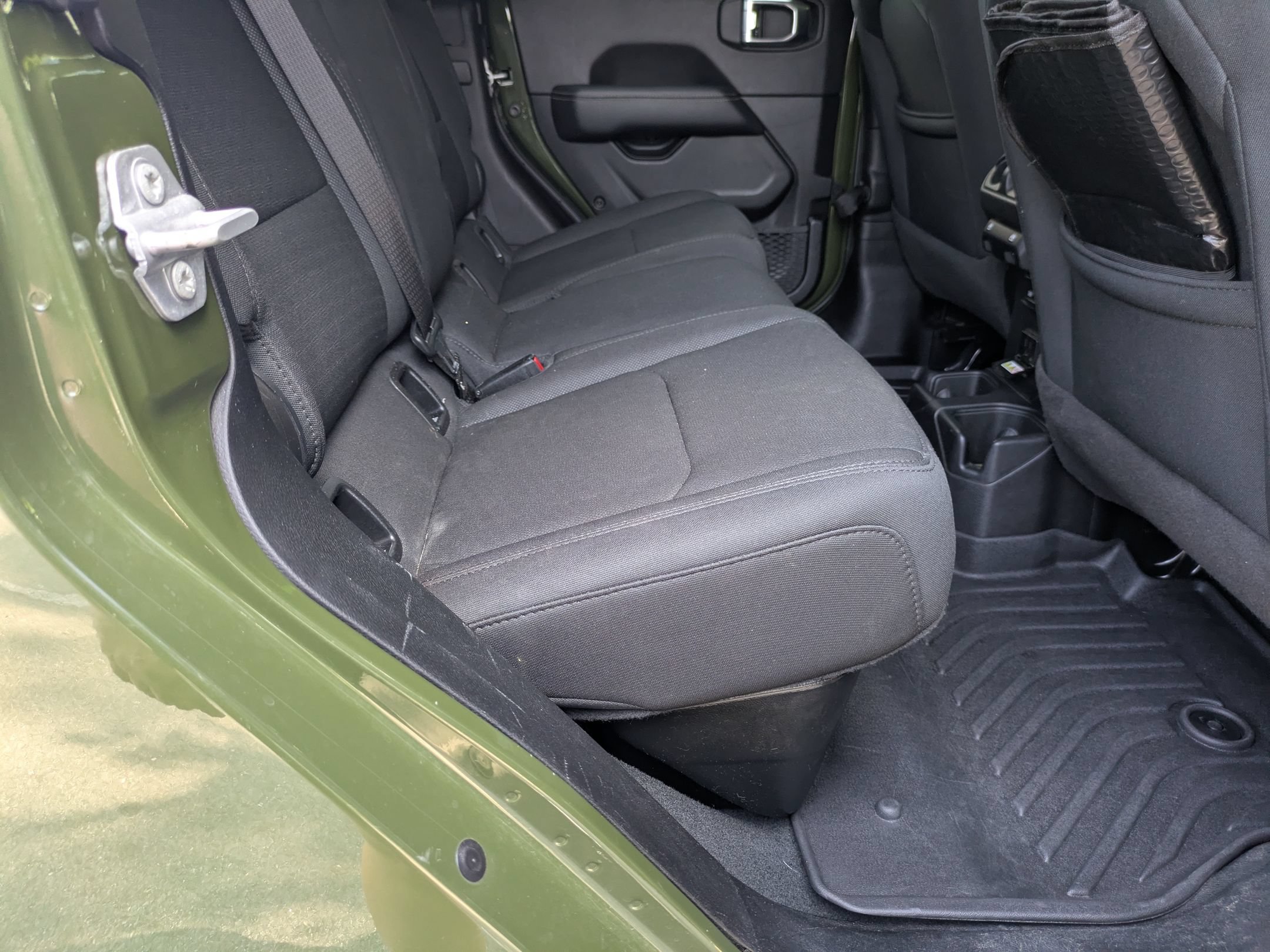 Used 2023 Jeep Gladiator Overland AWD/4WD image 31