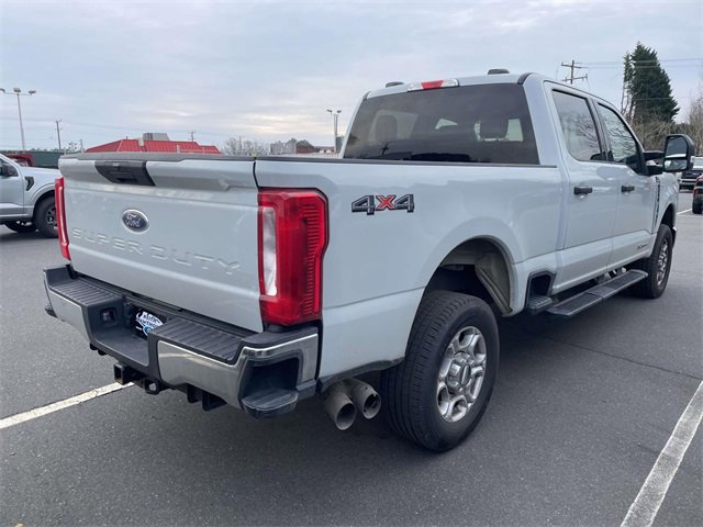 Certified 2025 Ford F250 XLT image 3