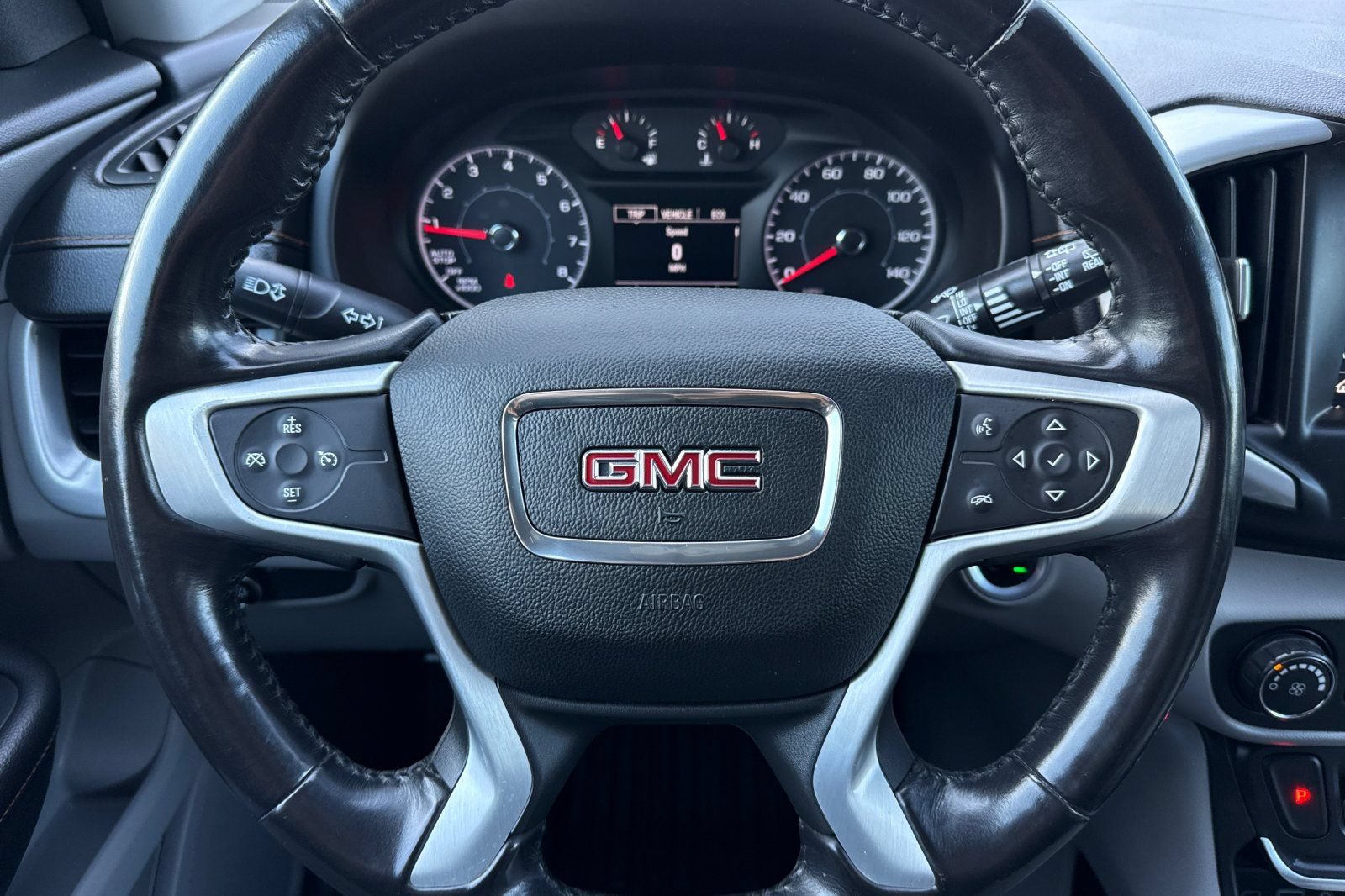 Used 2018 GMC Terrain SLE FWD image 24