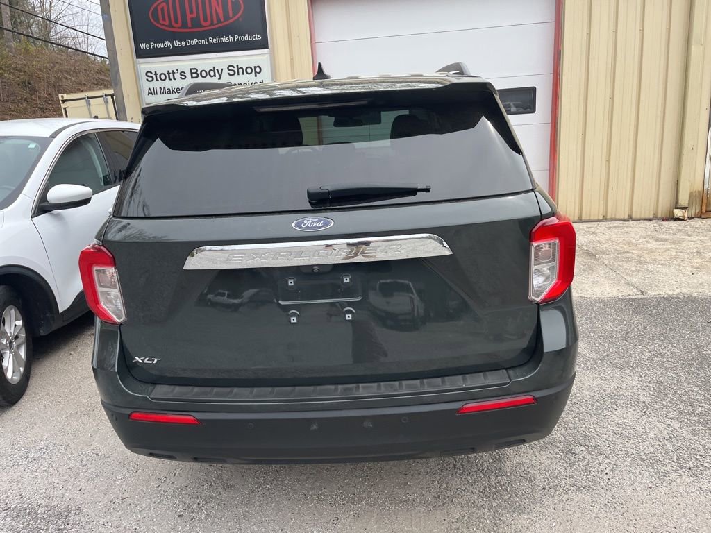 Certified 2022 Ford Explorer XLT image 13