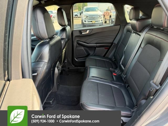 Certified 2025 Ford Escape ST-Line Select AWD/4WD image 12
