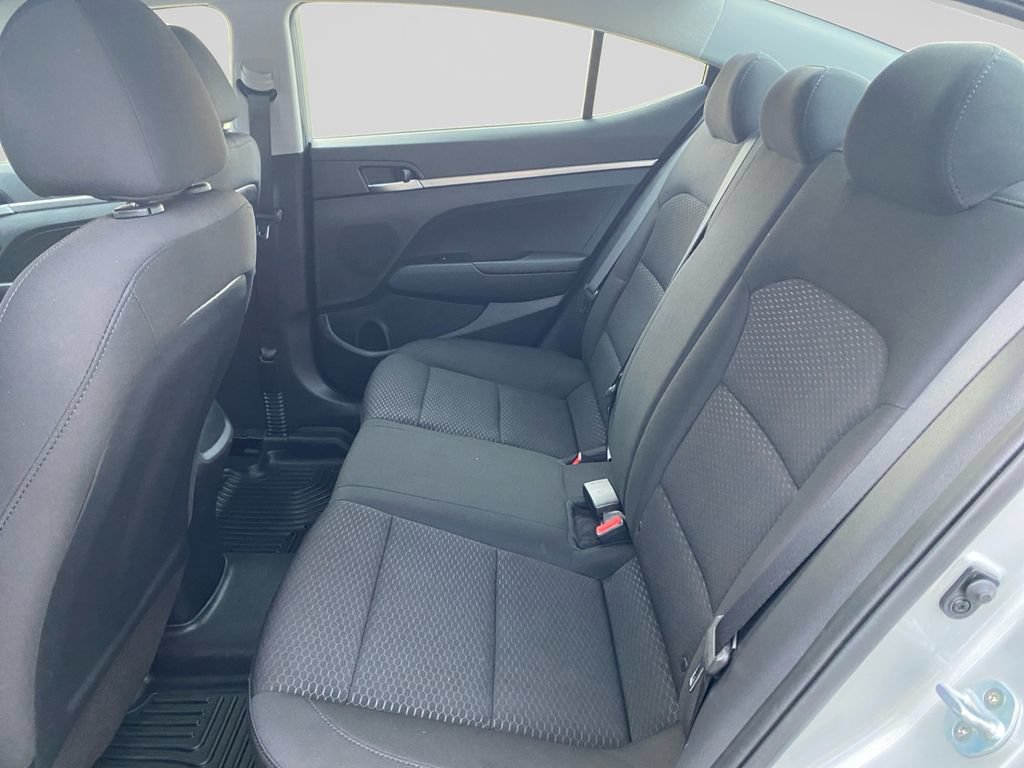 Used 2019 Hyundai Elantra SE w/ Cargo Package FWD image 19