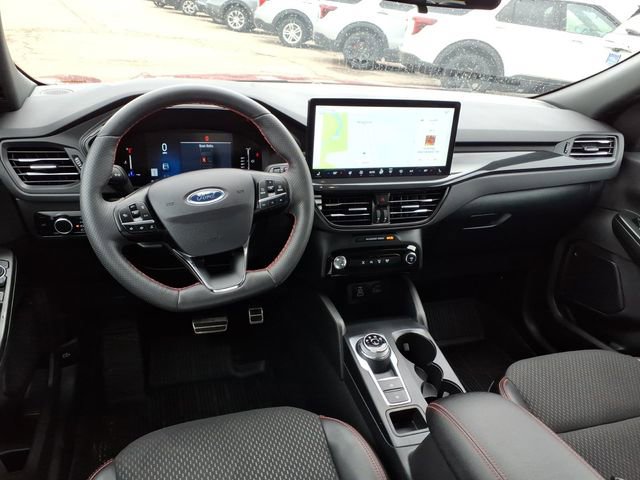 Certified 2024 Ford Escape ST-Line w/ Tech Pack #1 AWD/4WD image 5